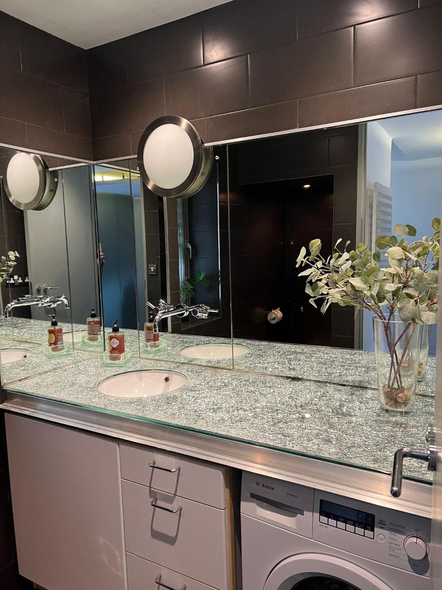 הוילה לונדון One Bed House In Camden Town מראה חיצוני תמונה